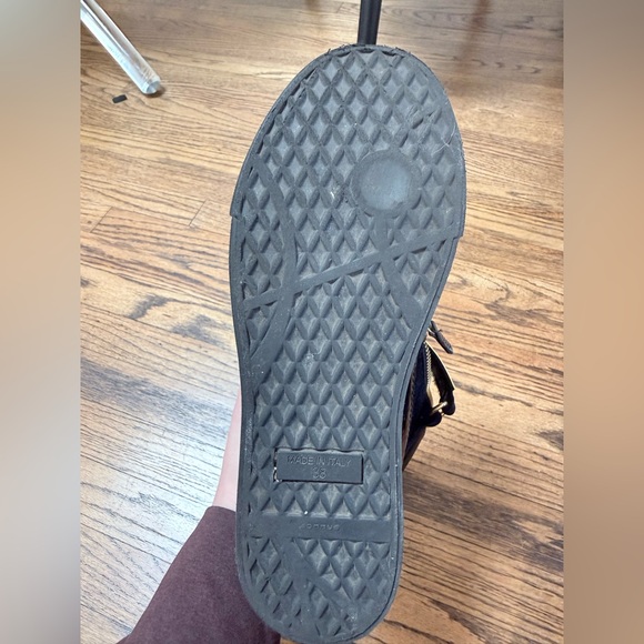 Giuseppe Zanotti Navy Velvet and Gold Sneakers - Picture 7 of 7